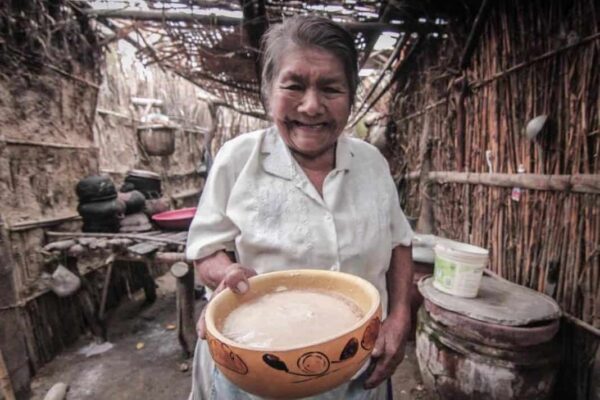 Chicha Peruviana: Storia, Tradizioni e Rinascita di una Bevanda Iconica