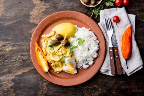 Aji de Gallina: il comfort food peruviano che devi assolutamente provare (e cucinare!)