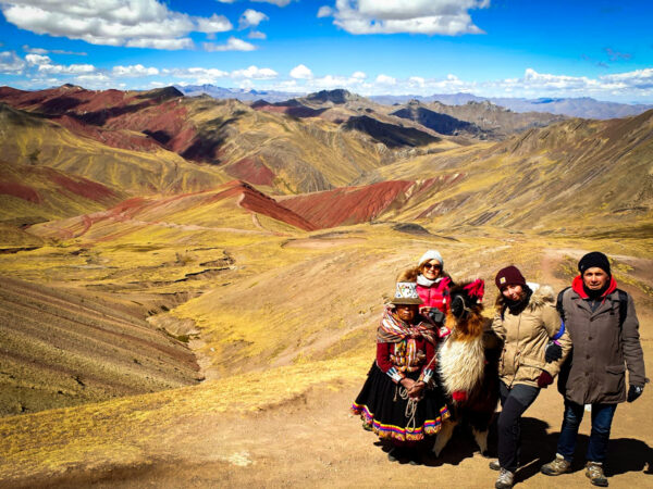Vinicunca o Palccoyo: Guida alla Montagna Arcobaleno in Perù